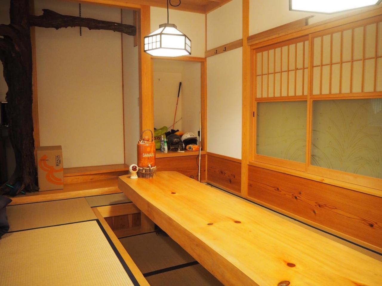 Ekimaehousesamaru Shimanto  Экстерьер фото